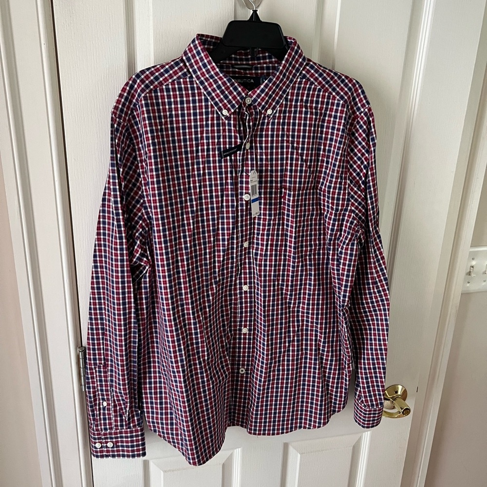 Nautica Mens XL button down NWT